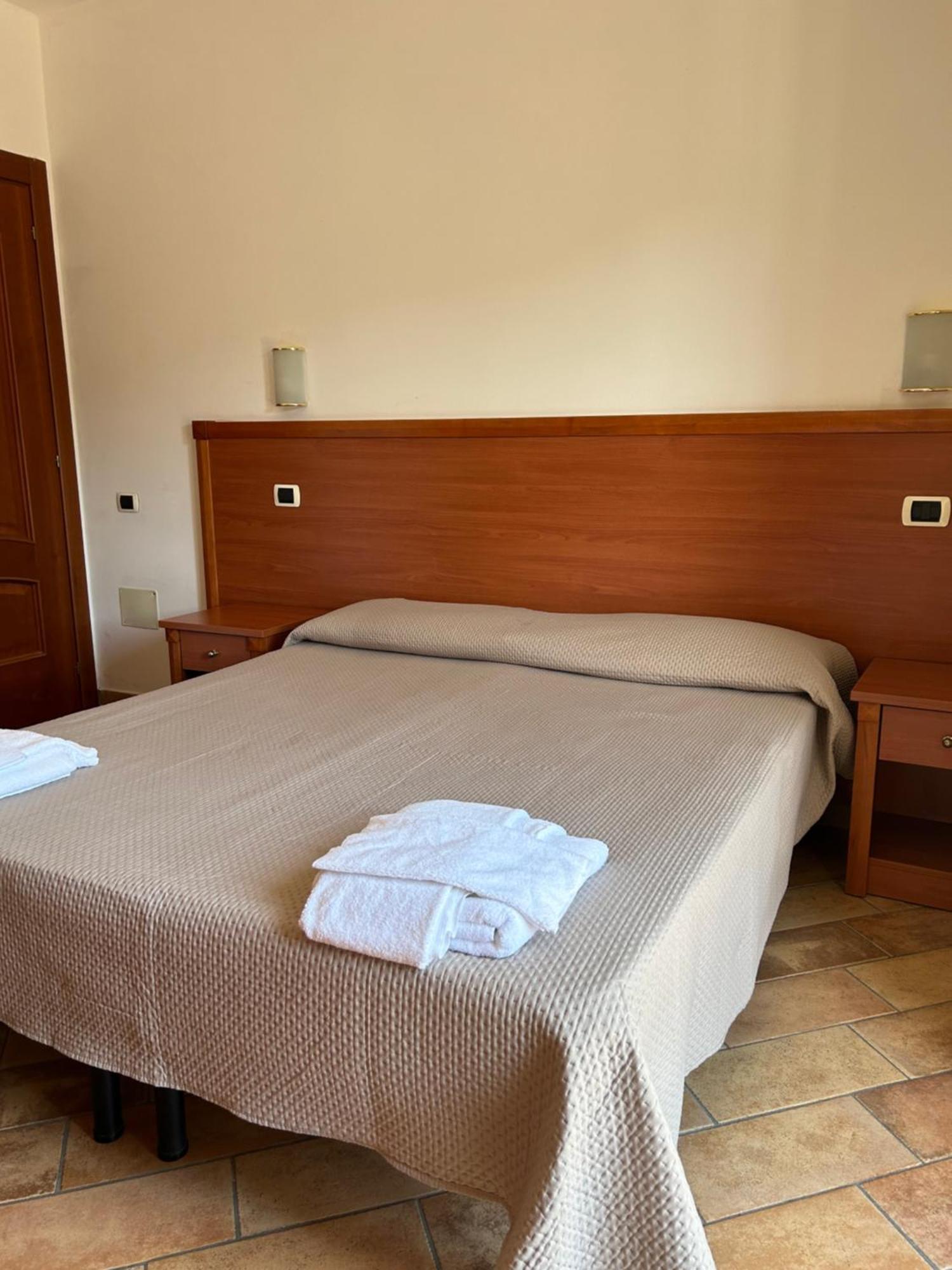 كاشا Hotel Gans المظهر الخارجي الصورة